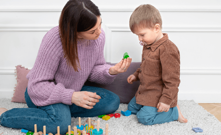 Estimulación e intervención temprana ofrecida por la Dra. Ingrid Kuhn: potenciando el desarrollo integral desde los primeros años